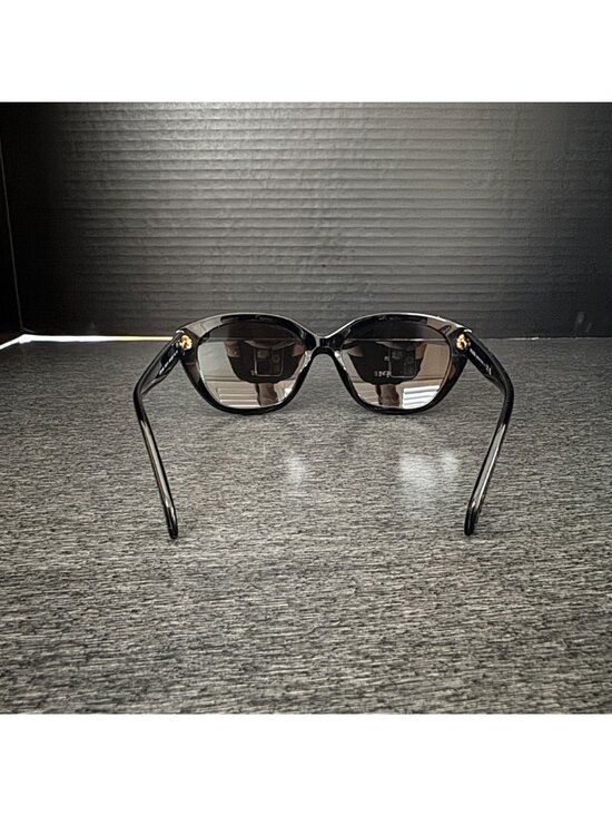NWOT Prada SPR 16X 56mm Sunglasses Black Frame Women\'s Made In Italy main image 4